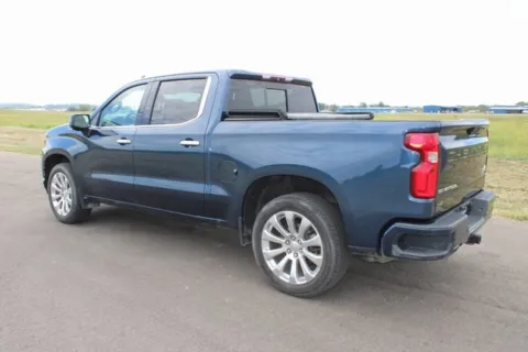 More photos of 2019 Chevrolet Silverado 1500 High Country at Braden Cadillac GMC, OH