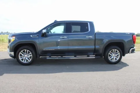 More photos of 2022 GMC Sierra 1500 Limited SLT at Braden Cadillac GMC, OH