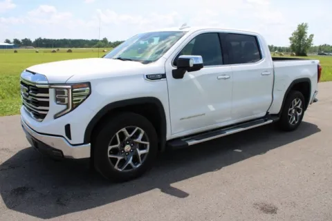 Another view of 2022 GMC Sierra 1500 SLT for sale in Carroll, OH at Braden Cadillac GMC