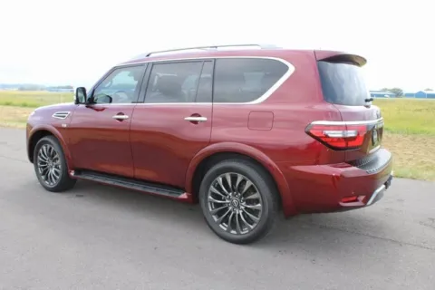 More photos of 2022 Nissan Armada Platinum at Braden Cadillac GMC, OH