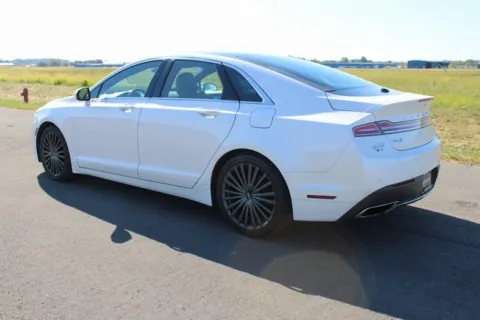 More photos of 2017 Lincoln MKZ Reserve at Braden Cadillac GMC, OH