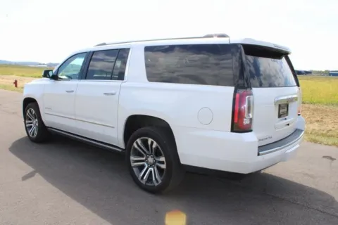 More photos of 2018 GMC Yukon XL Denali at Braden Cadillac GMC, OH