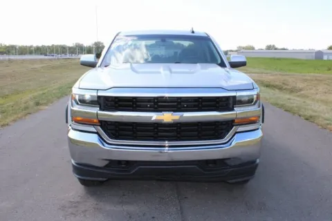 Photos of 2018 Chevrolet Silverado 1500 LT for sale in Carroll, OH at Braden Cadillac GMC