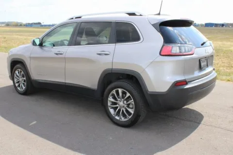 More photos of 2020 Jeep Cherokee Latitude Plus at Braden Cadillac GMC, OH