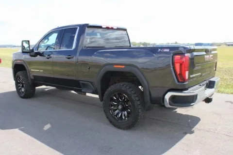 More photos of 2024 GMC Sierra 2500HD SLE at Braden Cadillac GMC, OH