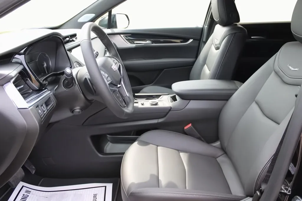 Cadillac XT5 photo 9