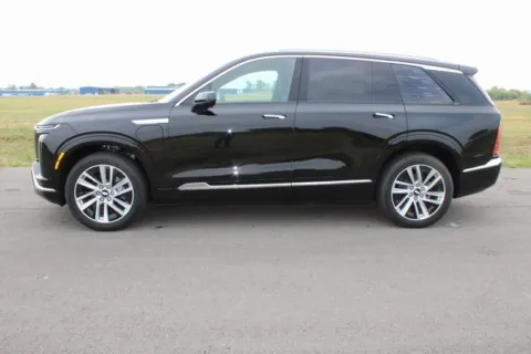 More photos of 2026 Cadillac VISTIQ Luxury at Braden Cadillac GMC, OH