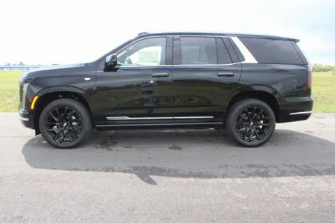 More photos of 2026 Cadillac Escalade Luxury at Braden Cadillac GMC, OH