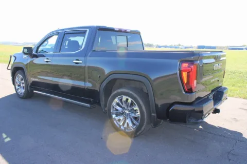 More photos of 2024 GMC Sierra 1500 Denali at Braden Cadillac GMC, OH