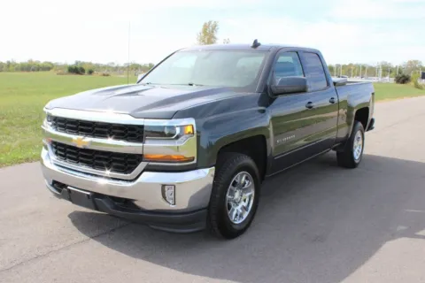 Another view of 2017 Chevrolet Silverado 1500 LT for sale in Carroll, OH at Braden Cadillac GMC