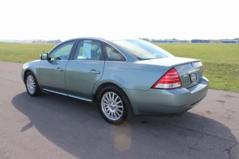 More photos of 2006 Mercury Montego Premier at Braden Cadillac GMC, OH