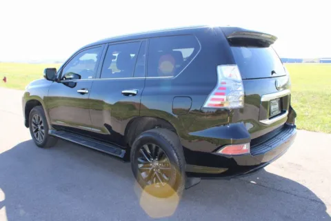 More photos of 2023 Lexus GX 460 at Braden Cadillac GMC, OH