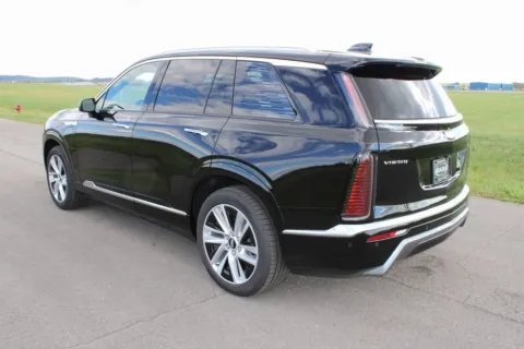 More photos of 2026 Cadillac VISTIQ Luxury at Braden Cadillac GMC, OH