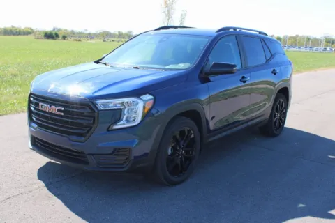 Another view of 2022 GMC Terrain SLE for sale in Carroll, OH at Braden Cadillac GMC