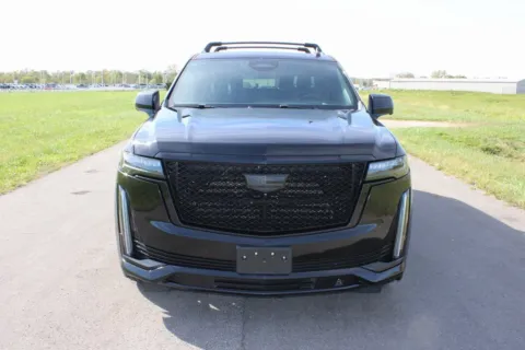 Photos of 2022 Cadillac Escalade ESV Sport Platinum for sale in Carroll, OH at Braden Cadillac GMC