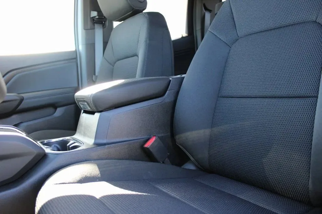 2026 GMC Canyon Elevation - Photo 11