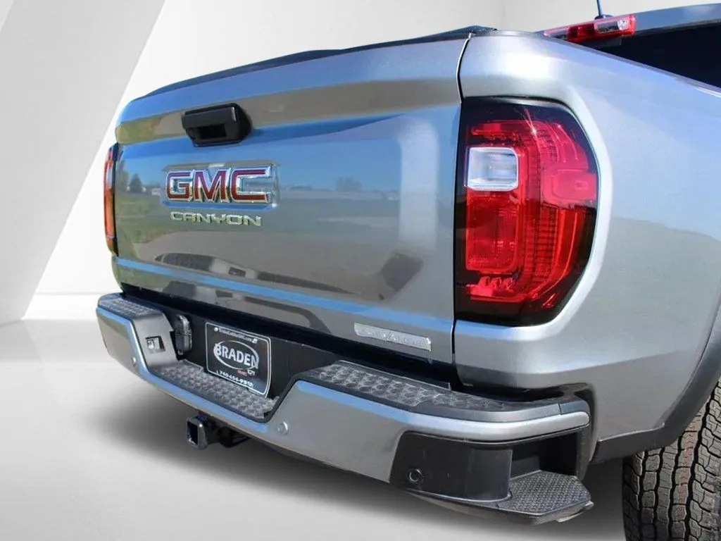 2026 GMC Canyon Elevation - Photo 31