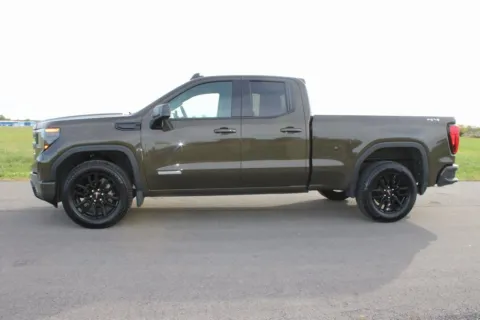 More photos of 2023 GMC Sierra 1500 Elevation at Braden Cadillac GMC, OH