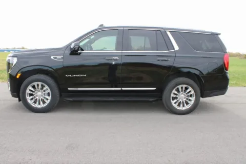 More photos of 2021 GMC Yukon SLT at Braden Cadillac GMC, OH