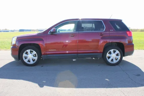 More photos of 2017 GMC Terrain SLE-1 at Braden Cadillac GMC, OH