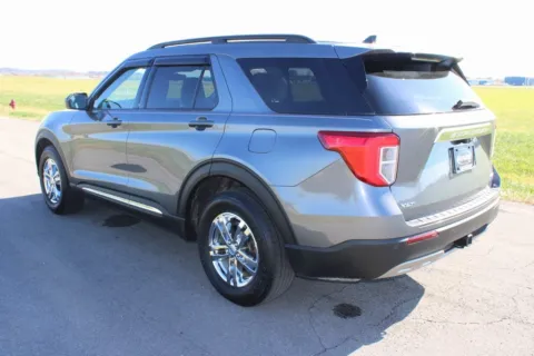 More photos of 2022 Ford Explorer XLT at Braden Cadillac GMC, OH