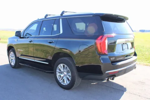 More photos of 2021 GMC Yukon Denali at Braden Cadillac GMC, OH