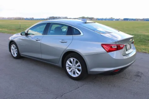 More photos of 2023 Chevrolet Malibu LT at Braden Cadillac GMC, OH