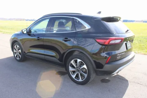 More photos of 2023 Ford Escape Platinum at Braden Cadillac GMC, OH