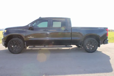 More photos of 2020 Chevrolet Silverado 1500 RST at Braden Cadillac GMC, OH