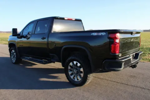 More photos of 2022 Chevrolet Silverado 2500HD Custom at Braden Cadillac GMC, OH