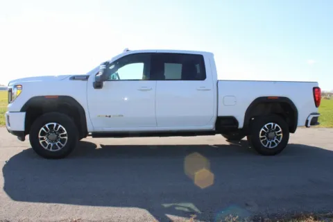 More photos of 2023 GMC Sierra 2500HD AT4 at Braden Cadillac GMC, OH