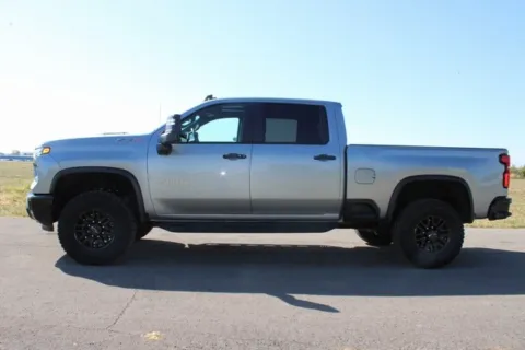More photos of 2025 Chevrolet Silverado 2500HD ZR2 at Braden Cadillac GMC, OH