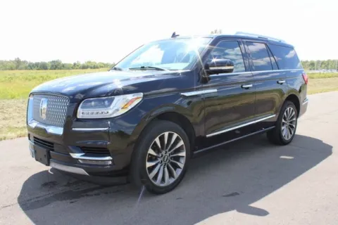 Another view of 2019 Lincoln Navigator Select for sale in Carroll, OH at Braden Cadillac GMC