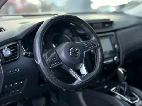 Photos of 2019 Nissan Rogue SV for sale in Jacksonville, FL at AUTOLAND