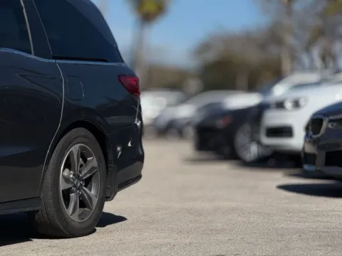 Photos of 2018 Honda Odyssey Touring for sale in Jacksonville, FL at AUTOLAND