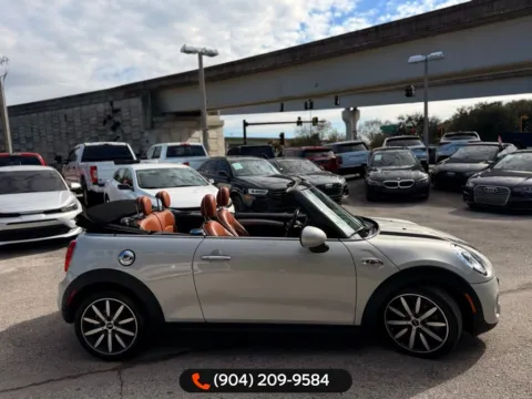 More photos of 2018 MINI Cooper S at AUTOLAND, FL