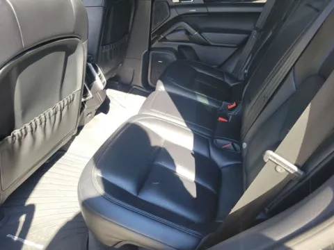 More photos of 2018 Porsche Cayenne at AUTOLAND, FL