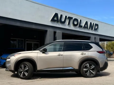 More photos of 2021 Nissan Rogue Platinum at AUTOLAND, FL