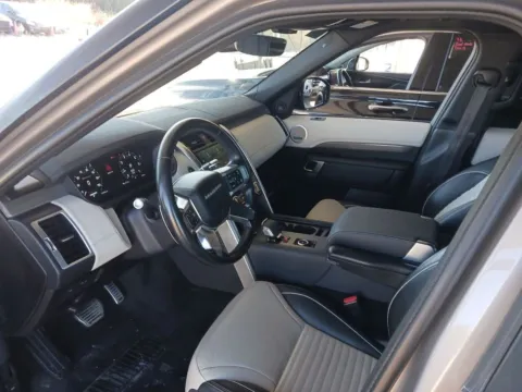 Another view of 2021 Land Rover Discovery HSE R-Dynamic for sale in Jacksonville, FL at AUTOLAND