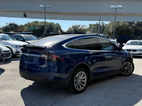 More photos of 2020 Tesla Model X Long Range at AUTOLAND, FL