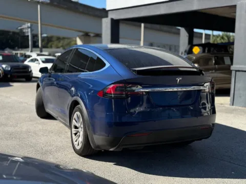 More photos of 2020 Tesla Model X Long Range at AUTOLAND, FL