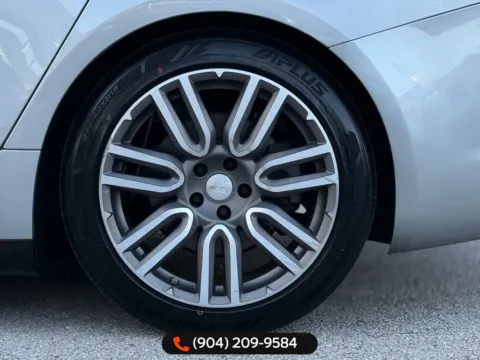 More photos of 2018 Maserati Ghibli at AUTOLAND, FL