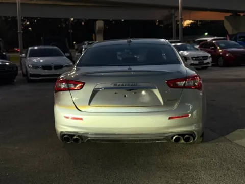 More photos of 2018 Maserati Ghibli at AUTOLAND, FL