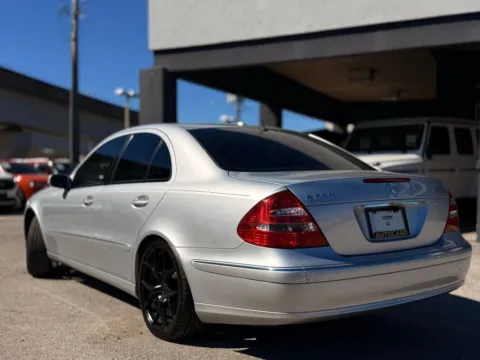 More photos of 2006 Mercedes-Benz E-Class E 350 at AUTOLAND, FL