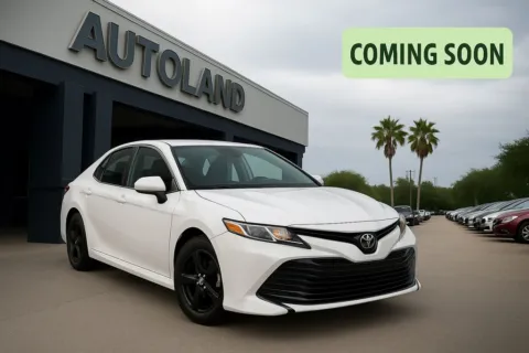 White 2018 Toyota Camry L for sale in Jacksonville, FL