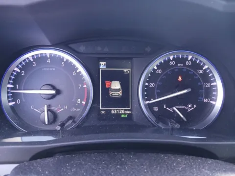 Photos of 2018 Toyota Highlander XLE for sale in Jacksonville, FL at AUTOLAND