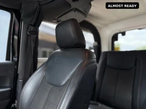 More photos of 2017 Jeep Wrangler 75th Anniversary Edition at AUTOLAND, FL