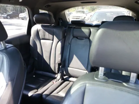 More photos of 2017 Audi Q7 3.0T Premium at AUTOLAND, FL