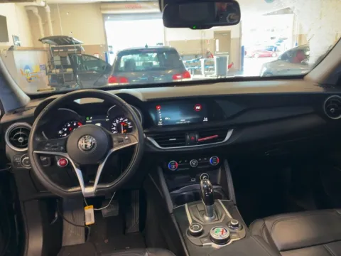 More photos of 2019 Alfa Romeo Stelvio at AUTOLAND, FL