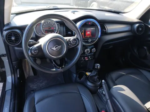 More photos of 2019 MINI Cooper Classic at AUTOLAND, FL